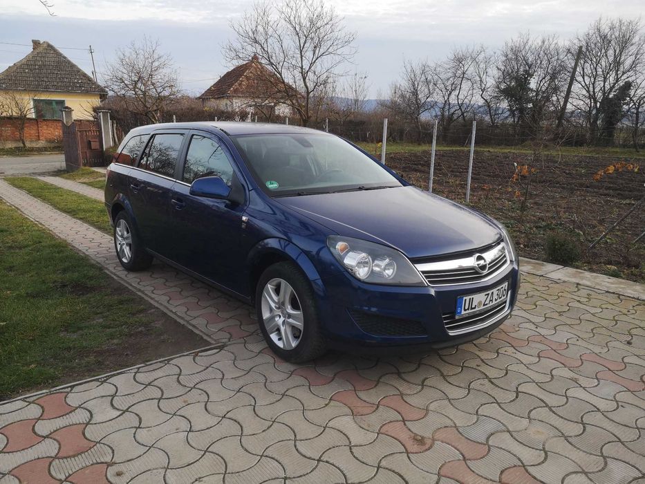 Opel Astra H 1.9 CDTI  2010 combi