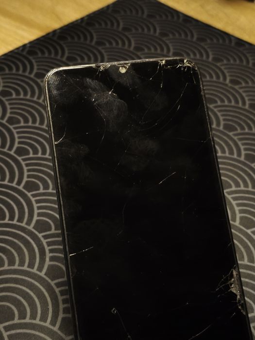 Продам vivo y35  64 гб