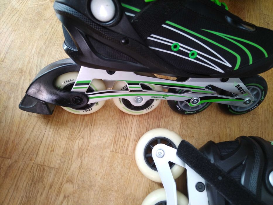 Ролери  EU42 + протектори L