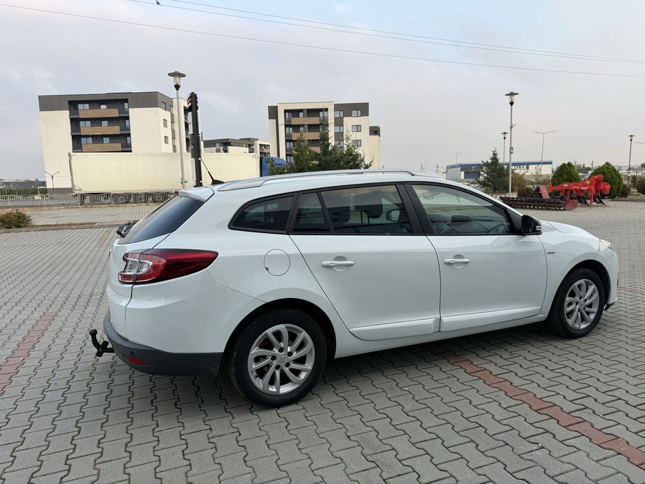 RENAULT Megane 2015 — imagine 4