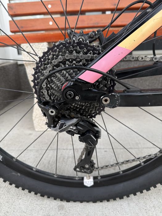 Планински велосипед Мекица CUBE  Pro 27.5цола.