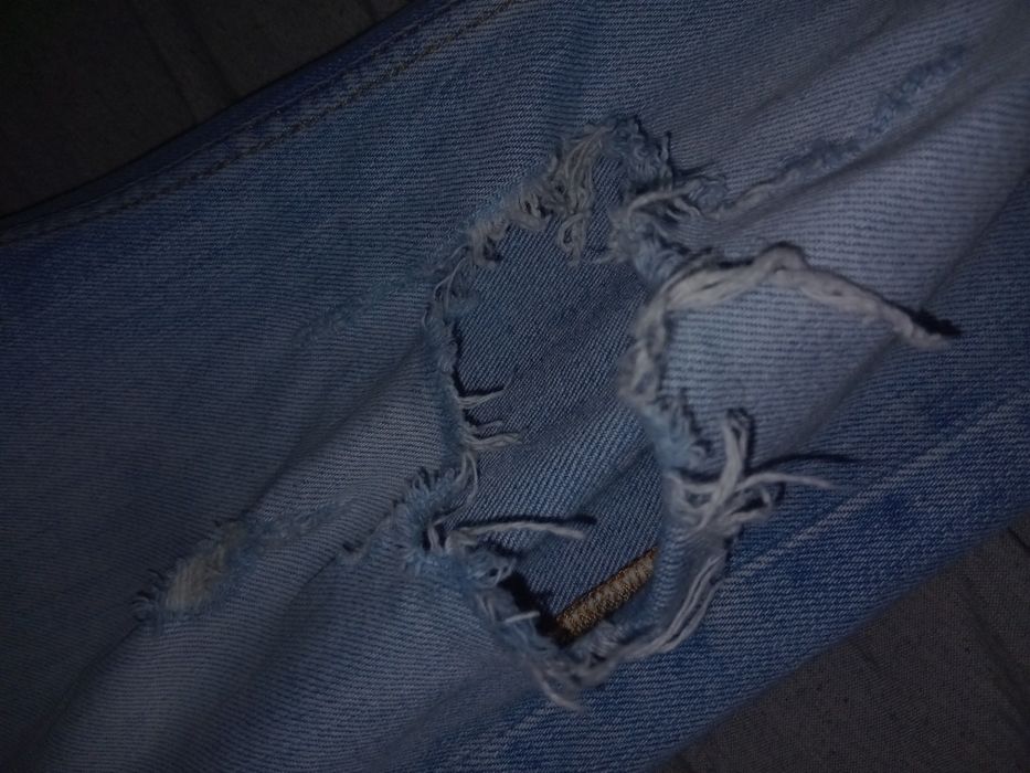 Blugi Pull&Bear bleu deschis, ripped