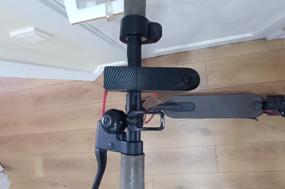 продам Xiaomi Mi Electric Scooter