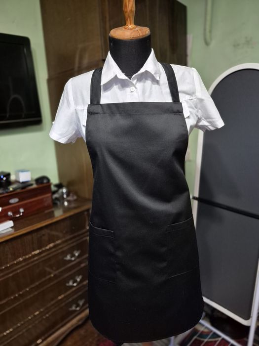 Продам чёрные фартуки