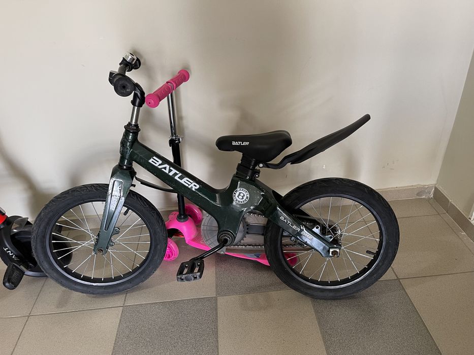 Продам дет велосипед для 3-6 лет