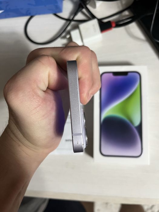 Iphone 14 , 128gb, мошенники взломали