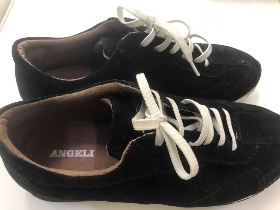 Дамски маратонки -черен велур