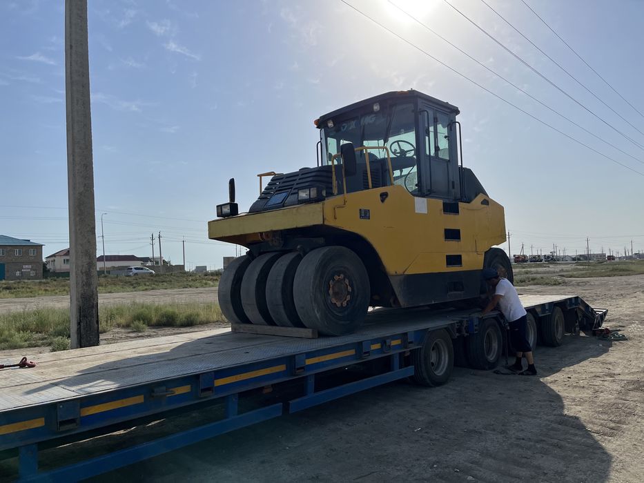 Каток в аренду.