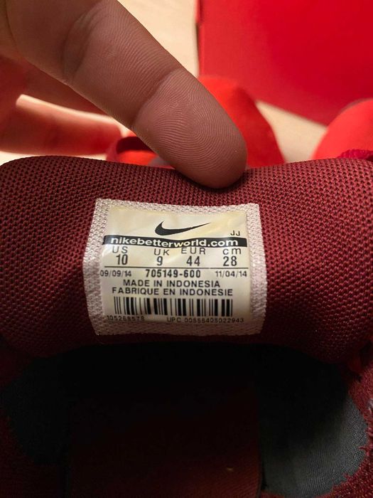 NIKE AIR MAX номер 44 / изпозлвани /със забележки