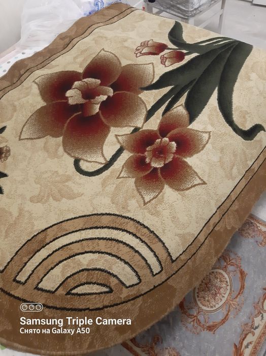 Срочно продам красивый ковер!