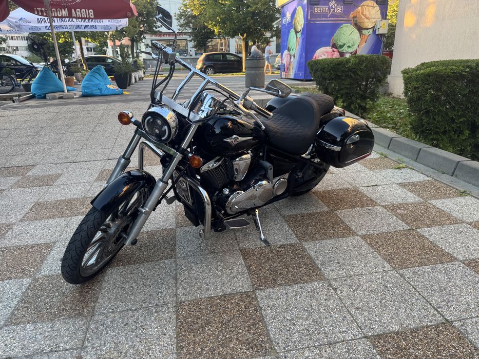 Kawasaki vulcan VN900 custom