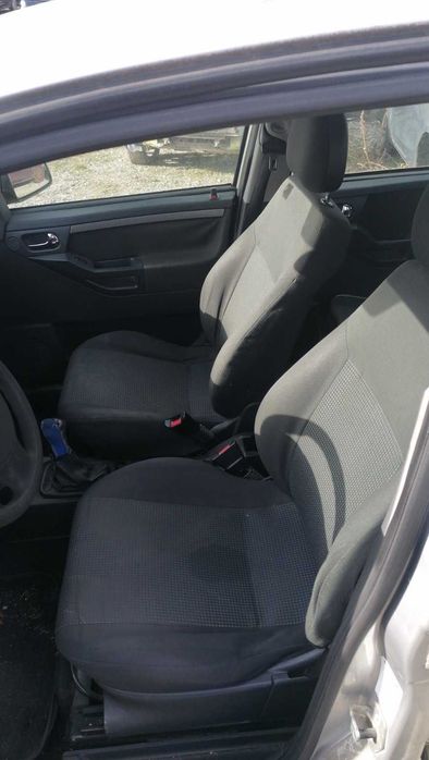 Opel Meriva 1.3 CDTI , Опел Мерива на части!
Май 2005