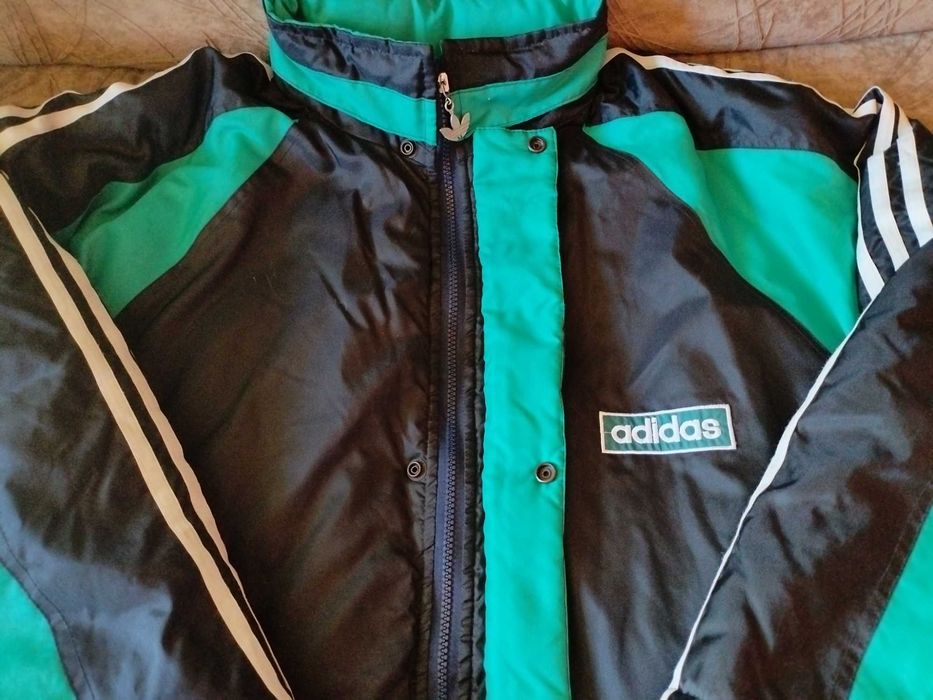 Мъжко Зимно Яке Adidas, Kато Ново, Леко и Много Топло. Размер L.