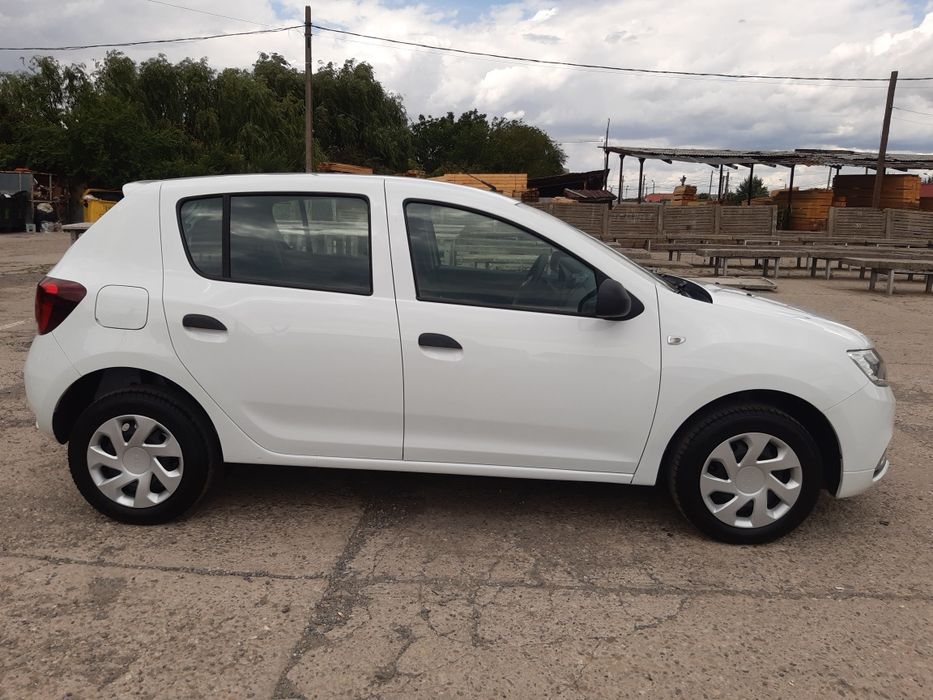DACIA Sandero 2018 — imagine 3