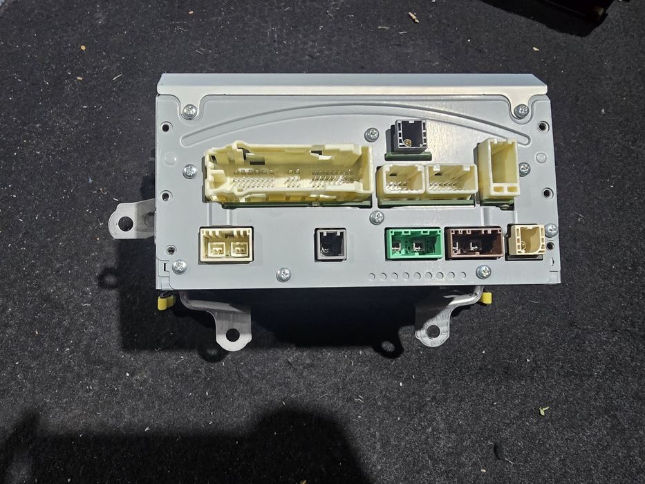 Navigatia radio lexus is300h 2013-2023 impecabila fara defecte