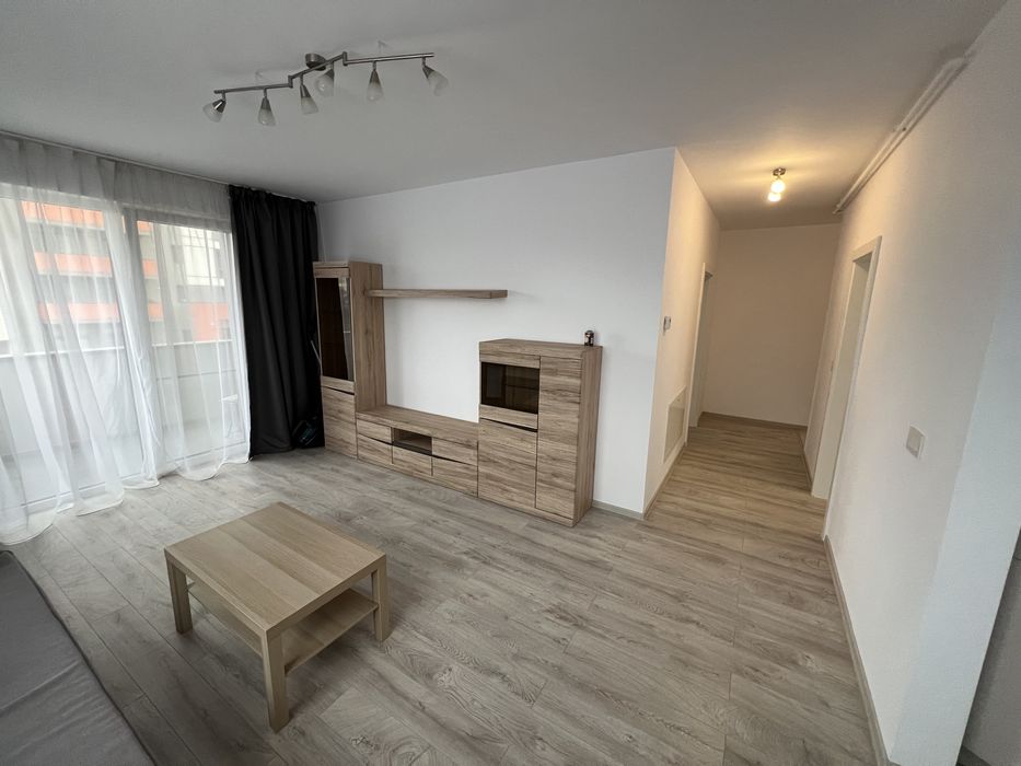 Proprietar ofer spre inchiriere ap. cu 2 camere