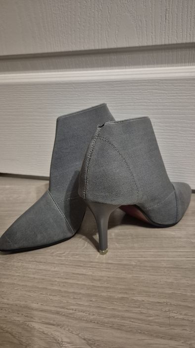 Ghete dama elegante marime 37 noi nepurtate
