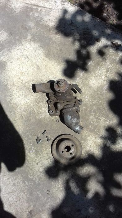 Продавам части за УАЗ-469