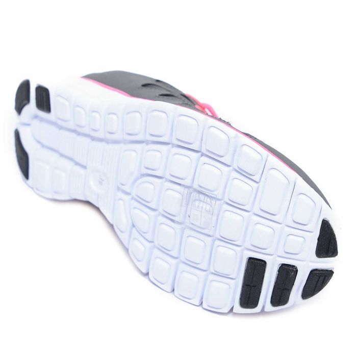 Pantof sport, adidasi pentru alergare