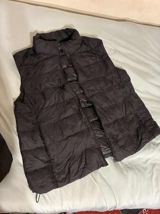 Безрукавка пуховик Uniqlo черная