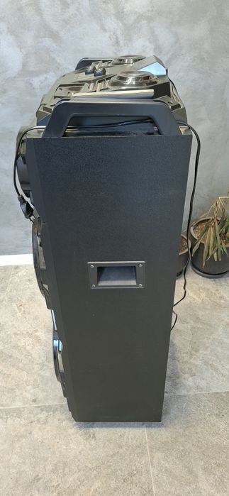 Караоке колона akai