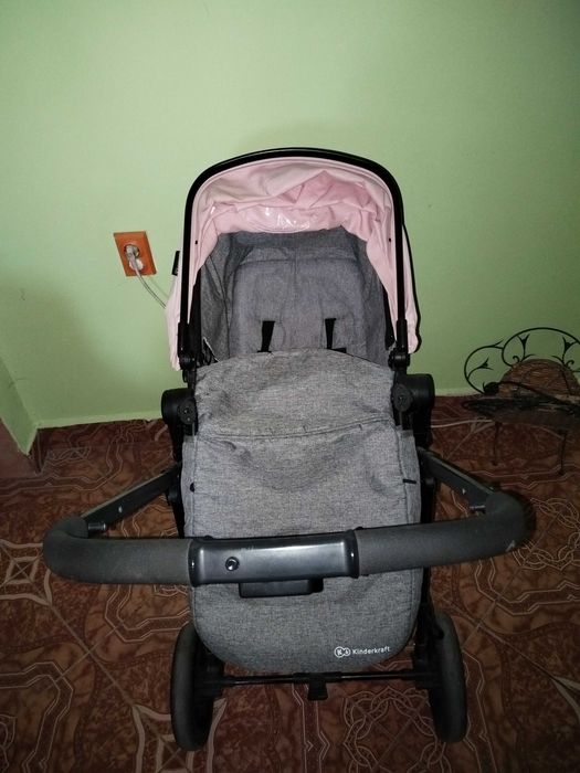 Бебешка количка kinderkraft