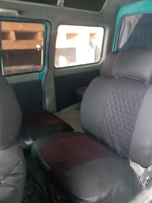 Damas sotiladi 1998-yil