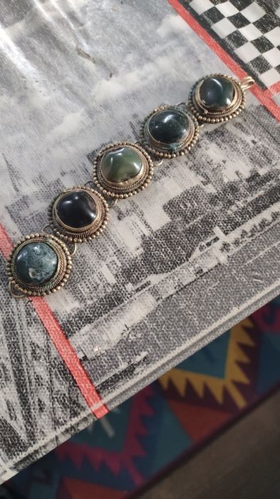 БГ. Възрожденска гривна