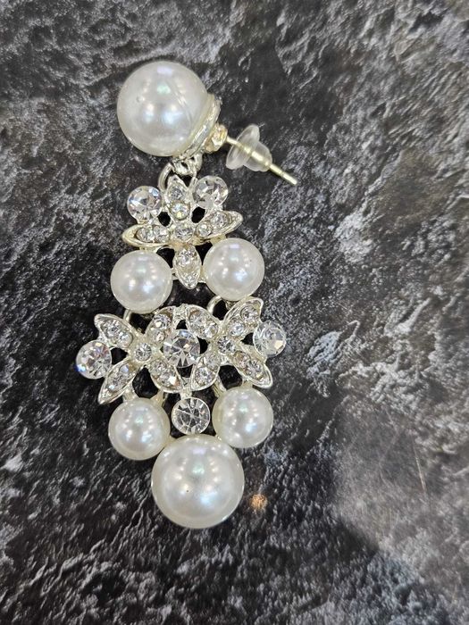 Красиво дамско колие комплект с обици