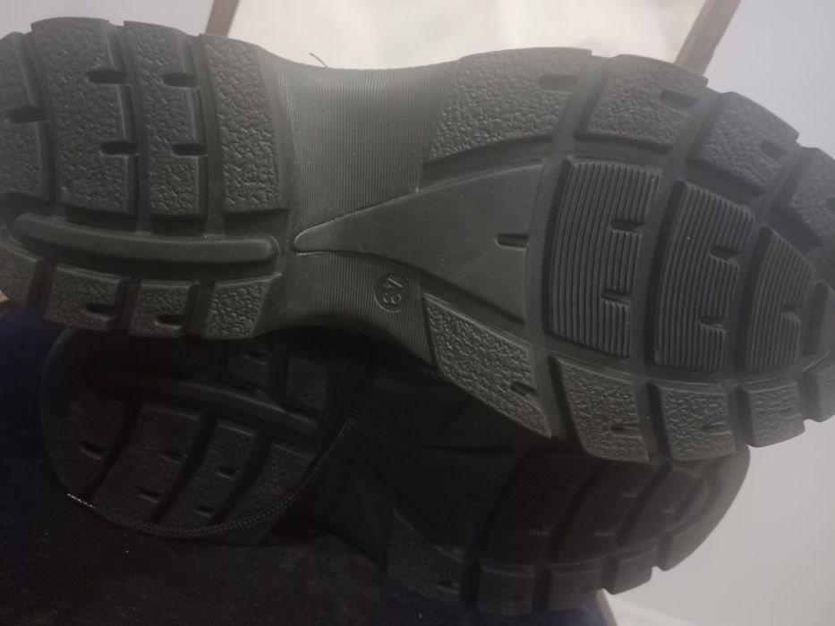 Зимние берцы размер 43