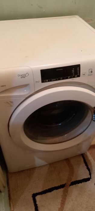 Продам стиралку кенди