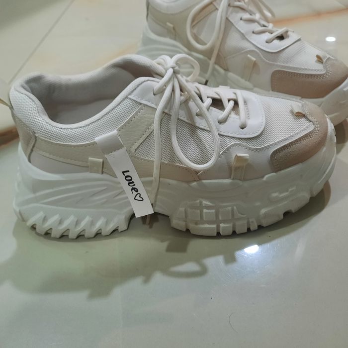 Кецове,обувани 1-2 пъти