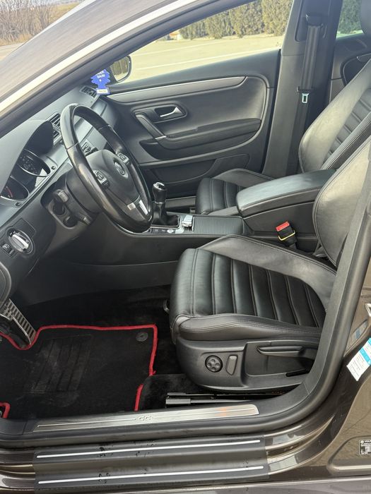 Vând Passat Cc an 2013