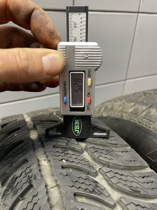 Roti de iarna 195 65 15