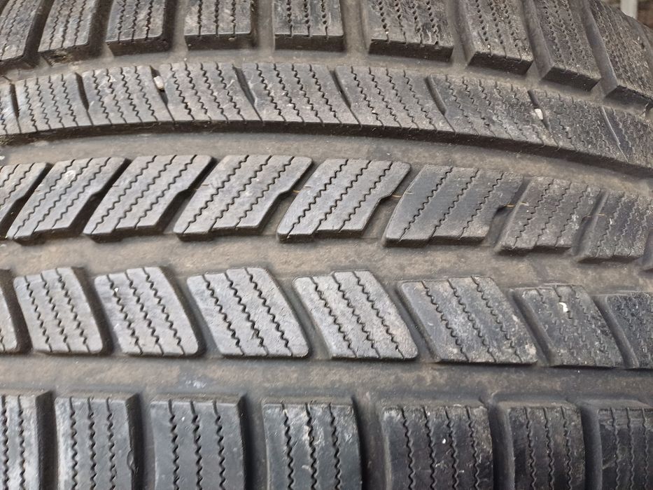 Гуми 275/40/20 Нексен