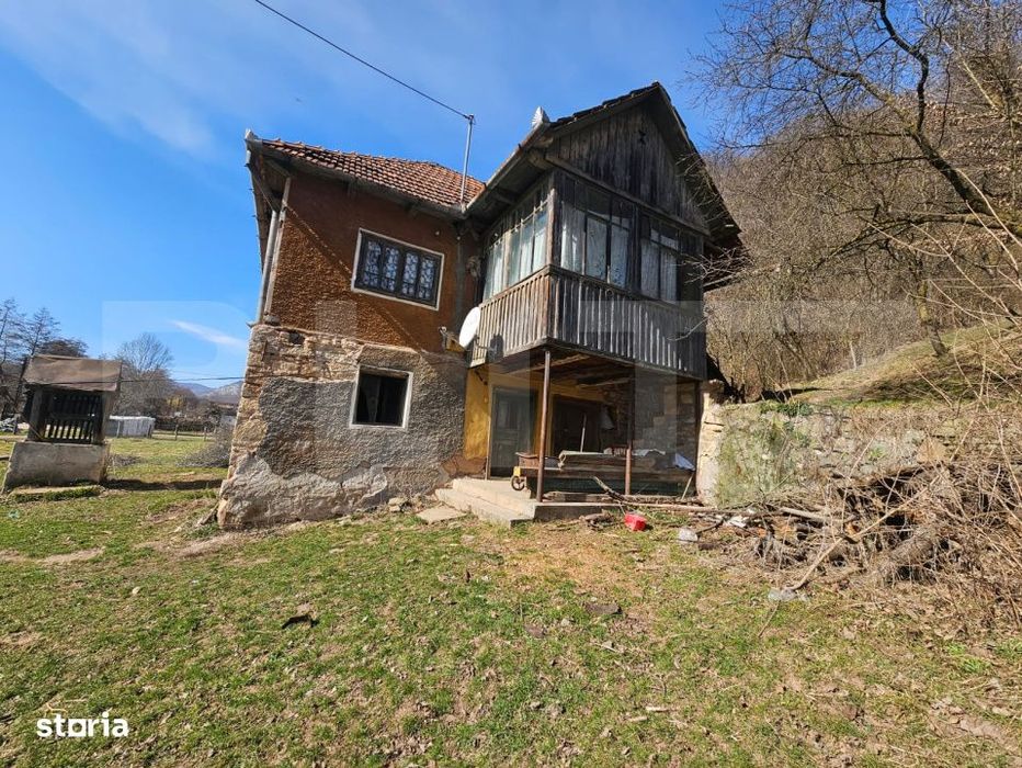 Casa cu teren generos 6.820 mp, langa padure si rau – Almasu Mare