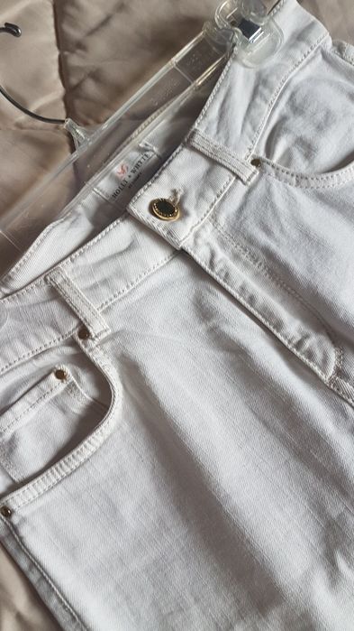 Дамски дънки- къси панталонки- топ