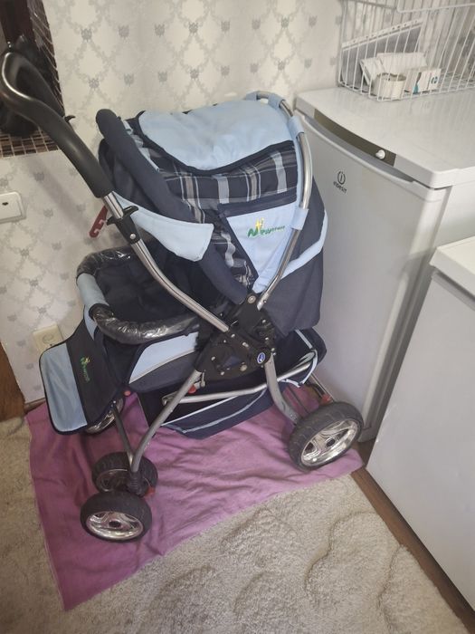 Продам коляску б/у