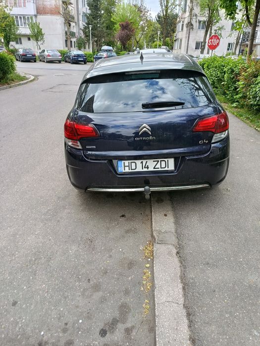 Vând Citroen C4 B7 facelift