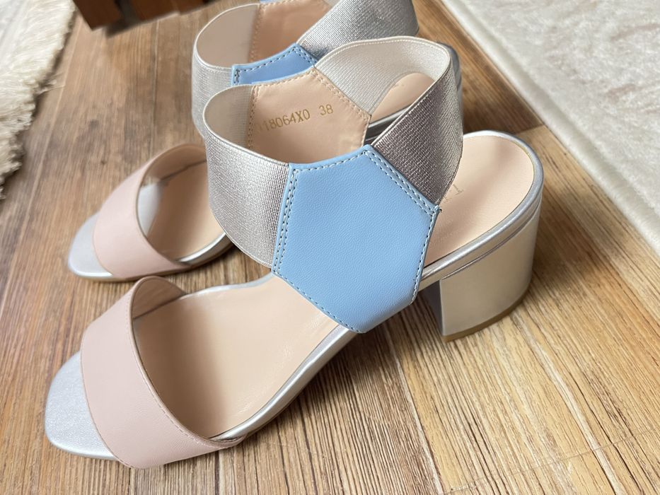 Продаю Туфли одивала один раз