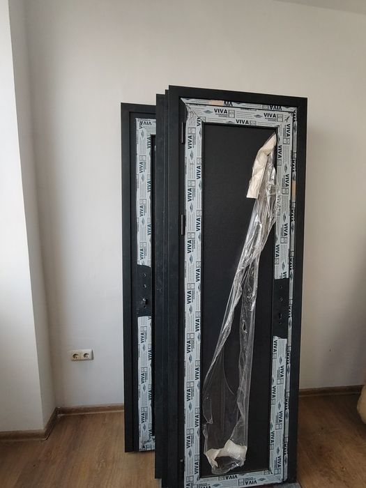 Алуминиеви врати цвят Антрацит