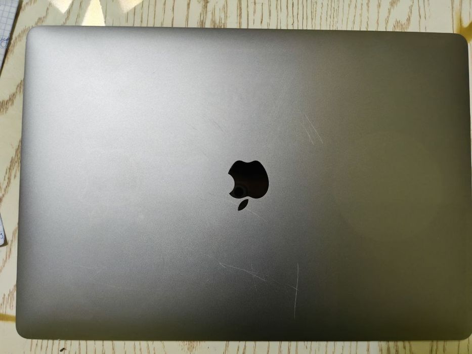 Macbook core i7 16gb / 512gb