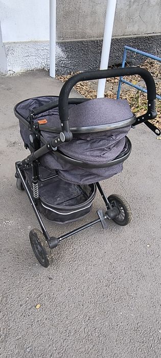 Продам детскую коляску трансформер