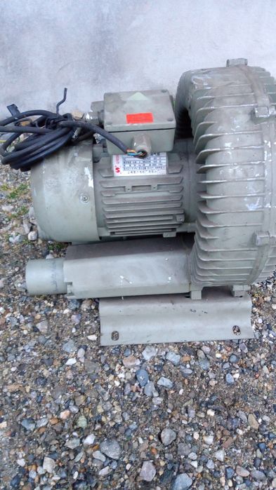 Pompă de vid , pompă de aer cu vortex