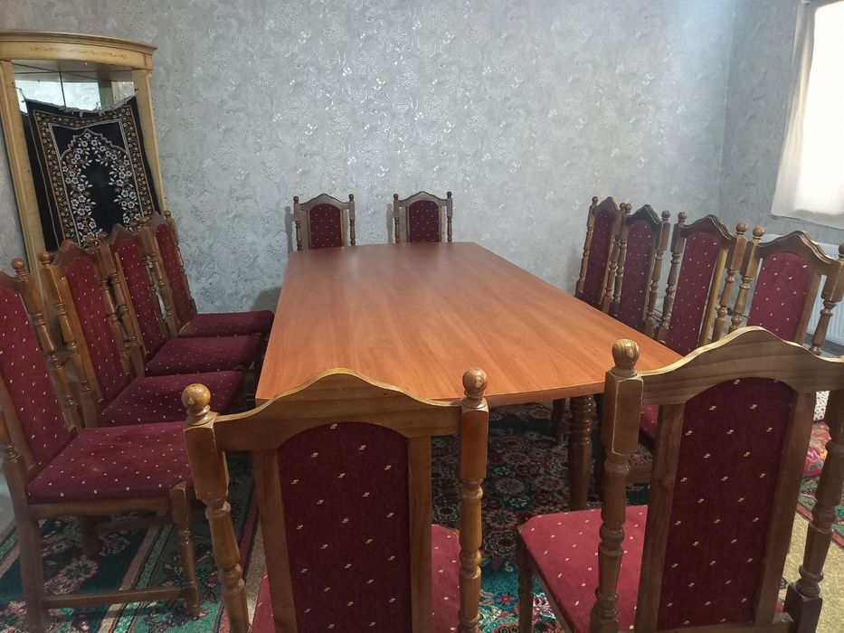 Sto'l stul kamplekt holati yaxshi