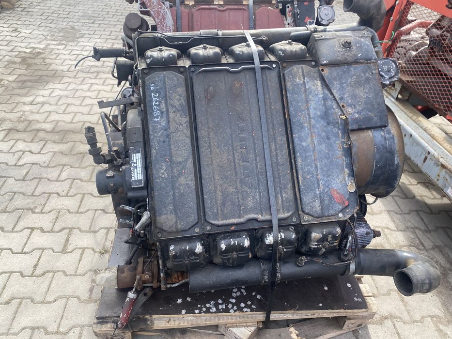 Motor Deutz F8L413 cu 8 cilindrii