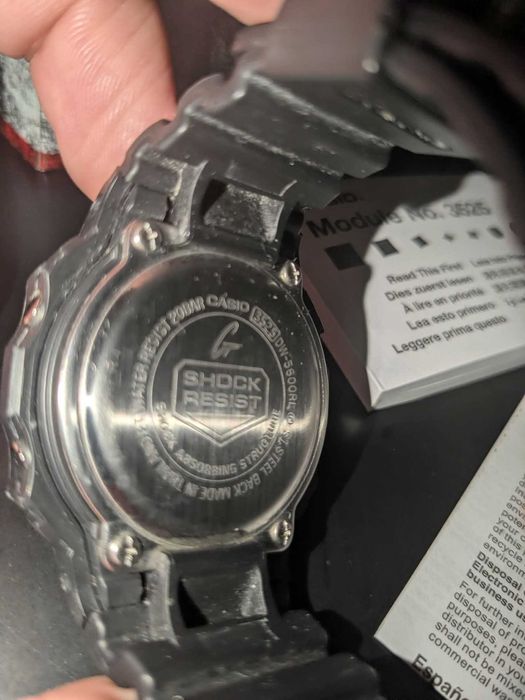 Casio Gshock GW M5600часовник