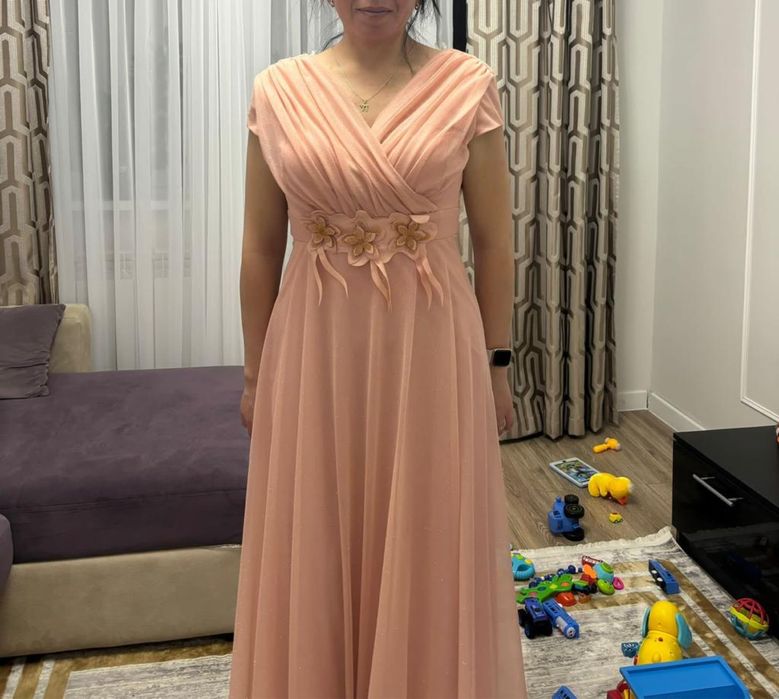 Продам платье