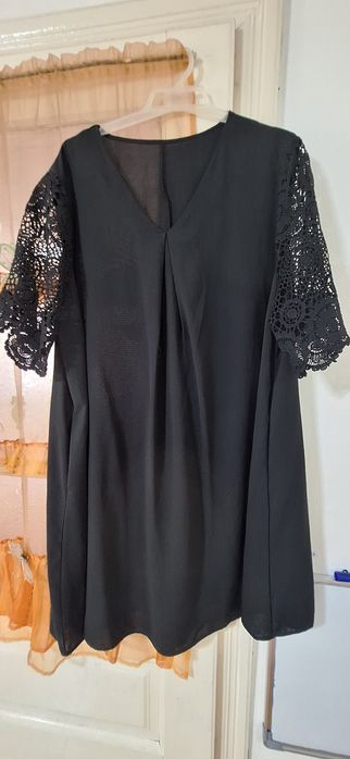 Rochie dama cu maneci din dantela