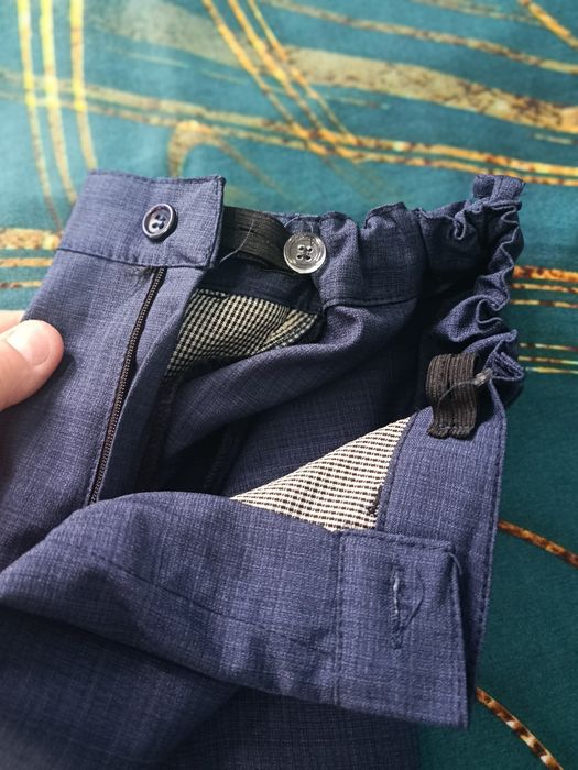 Costum elegant băieței vârsta 5 ani